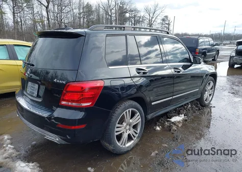 2015 Mercedes-Benz Glk 350 4Matic z USA, uszkodzony, nr VIN WDCGG8JB1FG361319